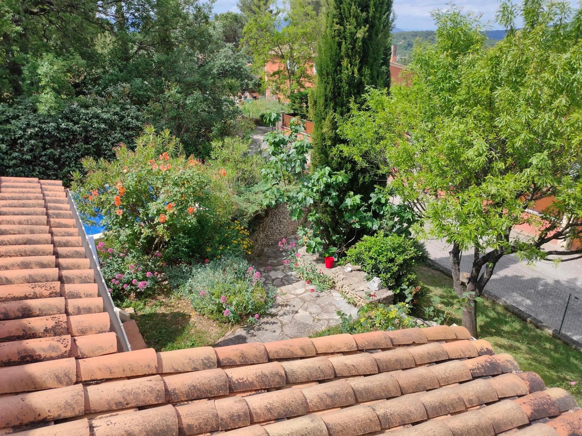 Roussillon Villa รูสซียง ภายนอก รูปภาพ